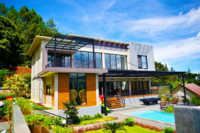 Royal Hill Villa Cisarua Puncak